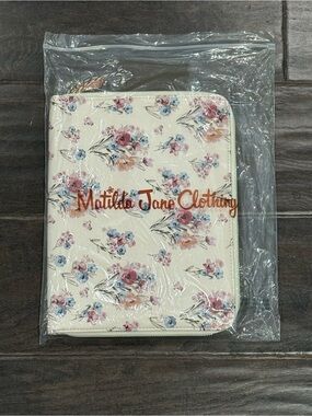 NWT Matilda Jane “On the Go” Tech Organizer - Cream with Pink & Blue Flowers